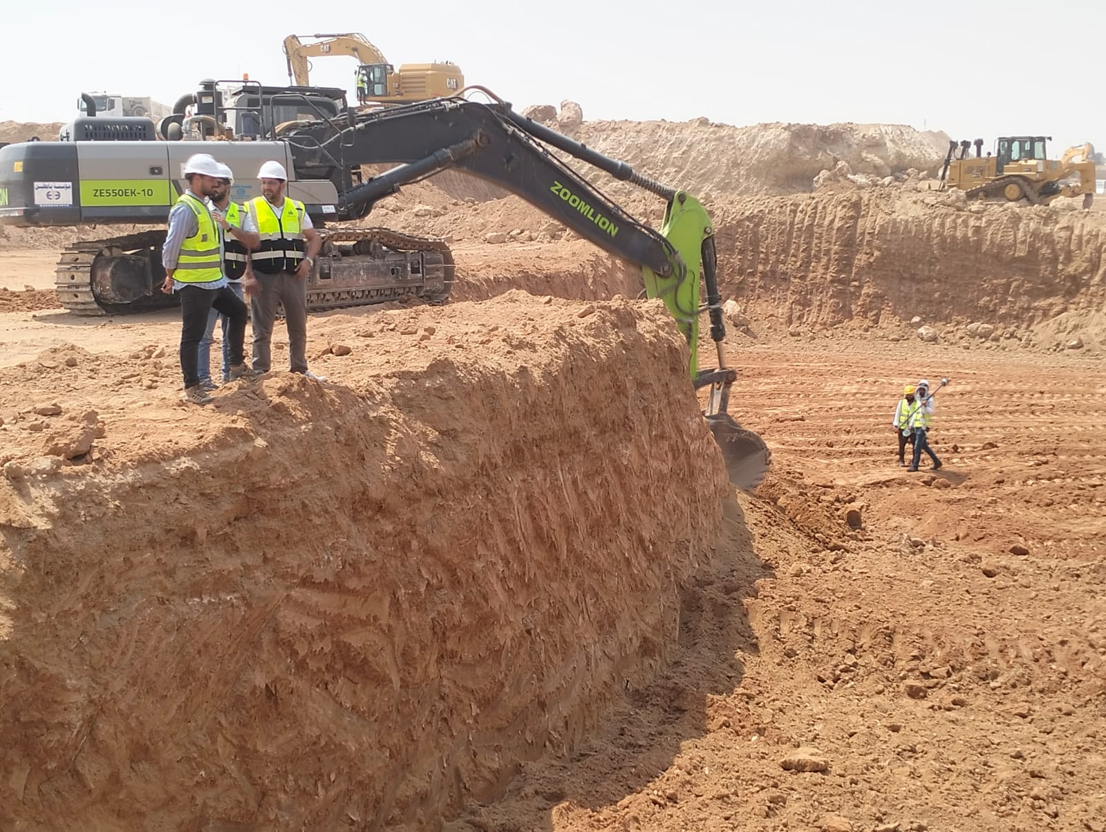 Roshan Al Arous Canal Excavation Work